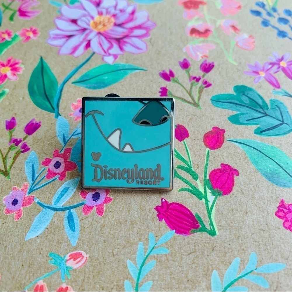 🌿 Sulley Pin